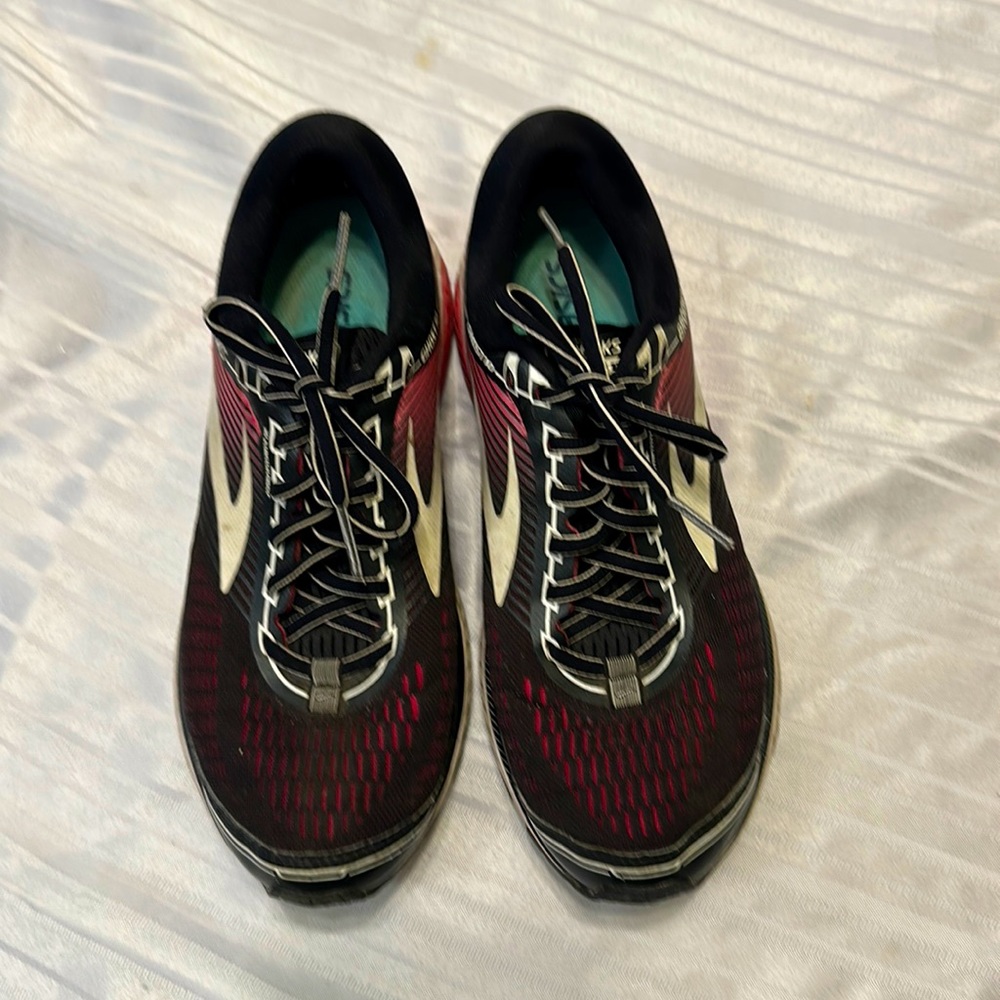 Brooks ghost 10 women sz 9.5